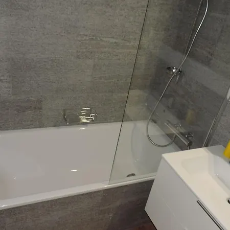 Bella Val 伦策海德